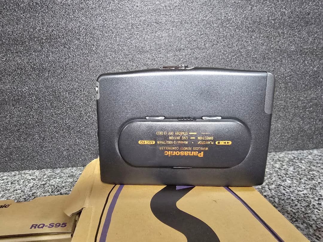 パナソニック RQ-S95 カセットウォークマン　カセットプレーヤー