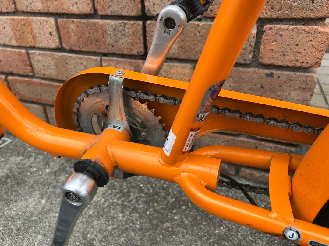 兵庫県神戸市より！ビーチクルーザー　アメ車自転車　オレンジです。