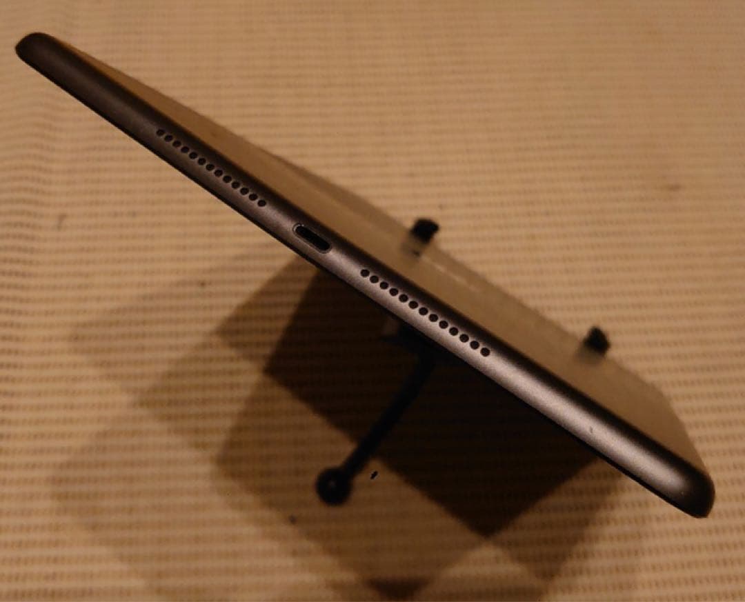 完動品iPad第8世代(A2270)本体32GBグレイ送料込7Q1GC