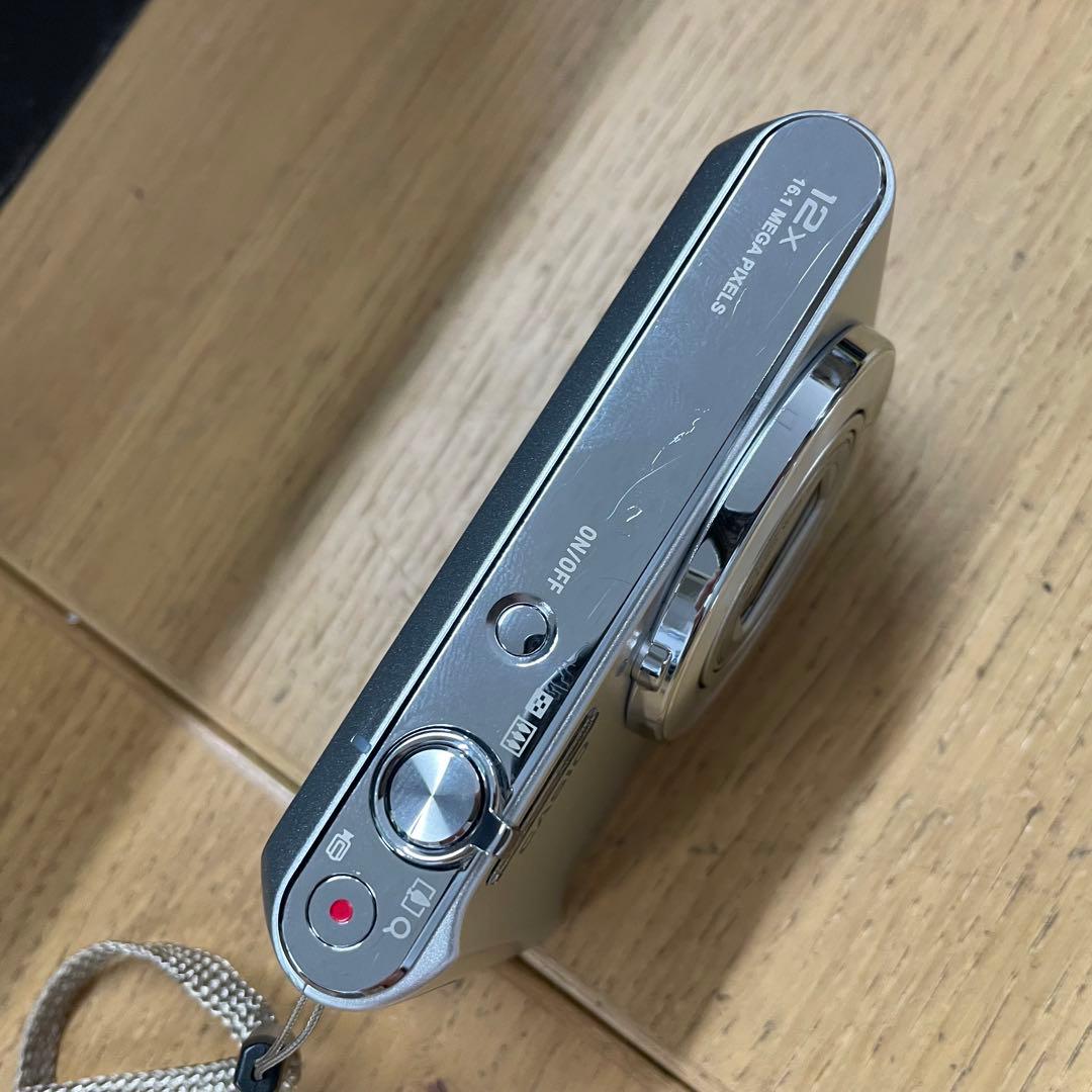 動作品 Casio EXILIM EX-ZS240 コンパクトデジタルカメラ