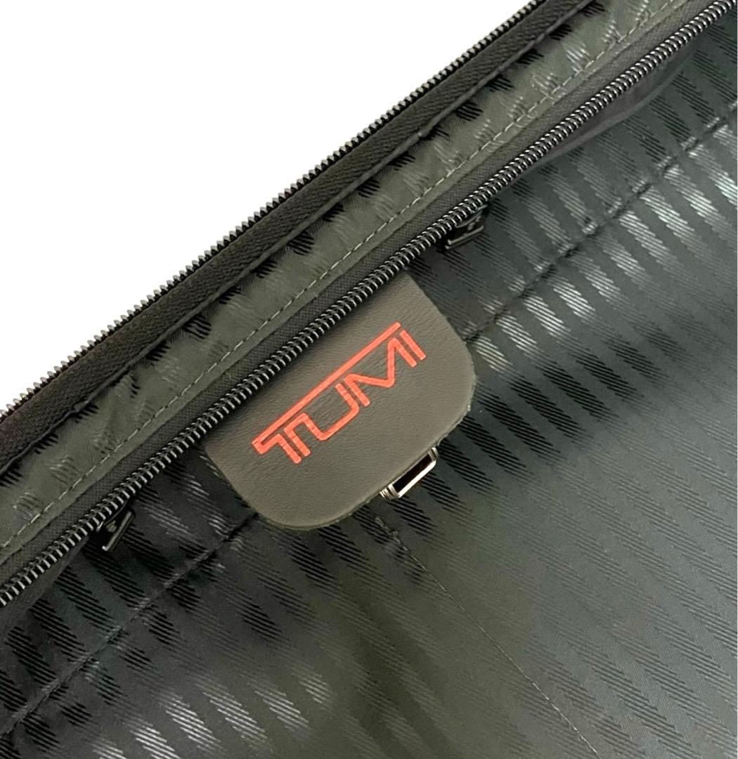 美品 送料無料 TUMI ホイールアウェイ 40インチ スリム ガーメントバッグ