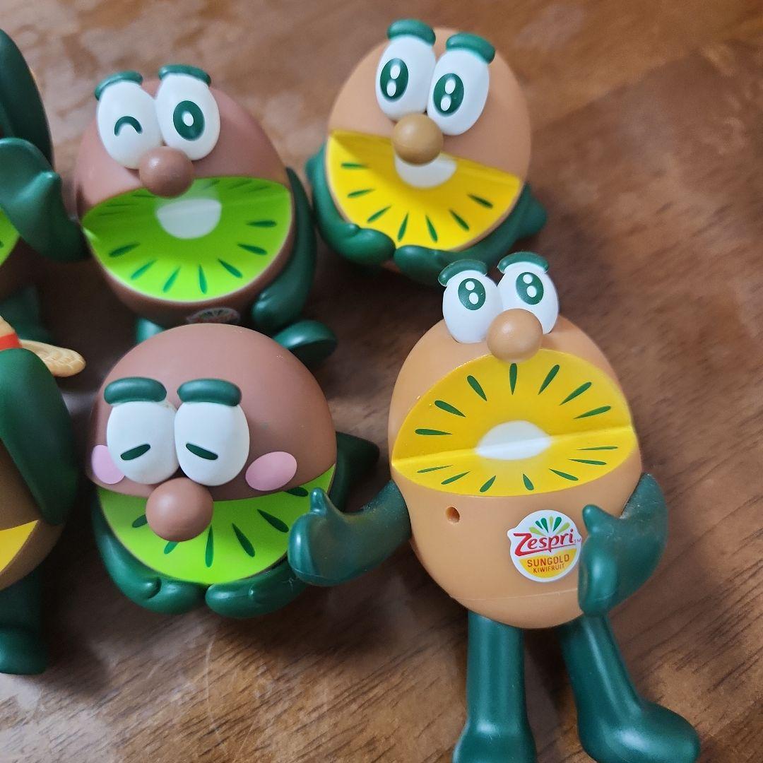 Zespri キウイキャラクター 10体セット