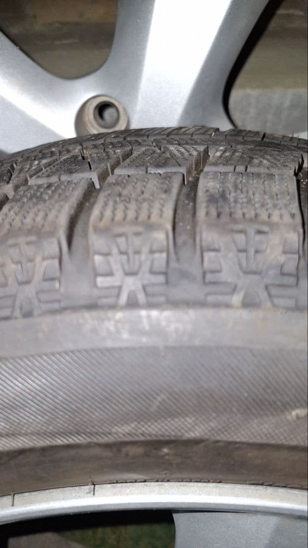 ホンダ純正16インチ アルミホイールと冬用スタッドレスタイヤ