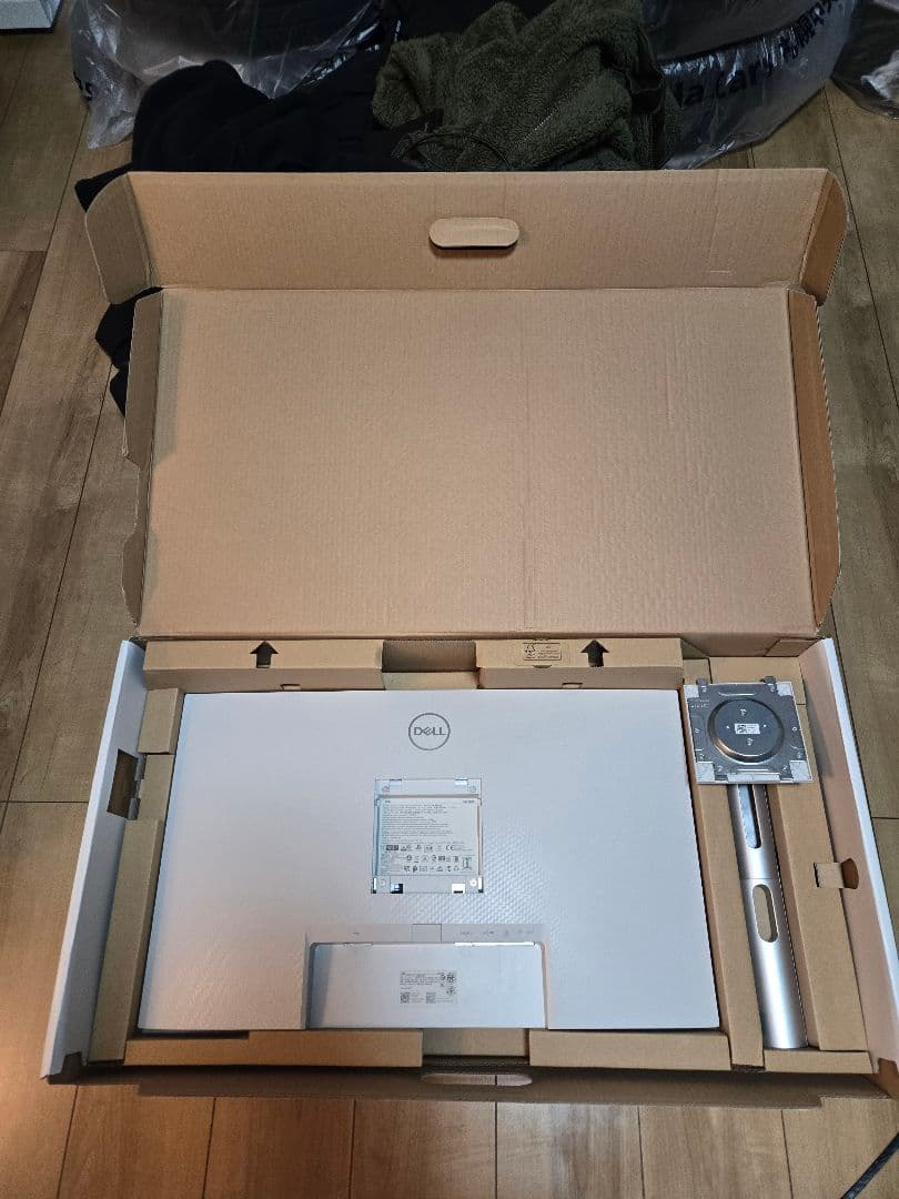 DELL S2722DC ディスプレイ