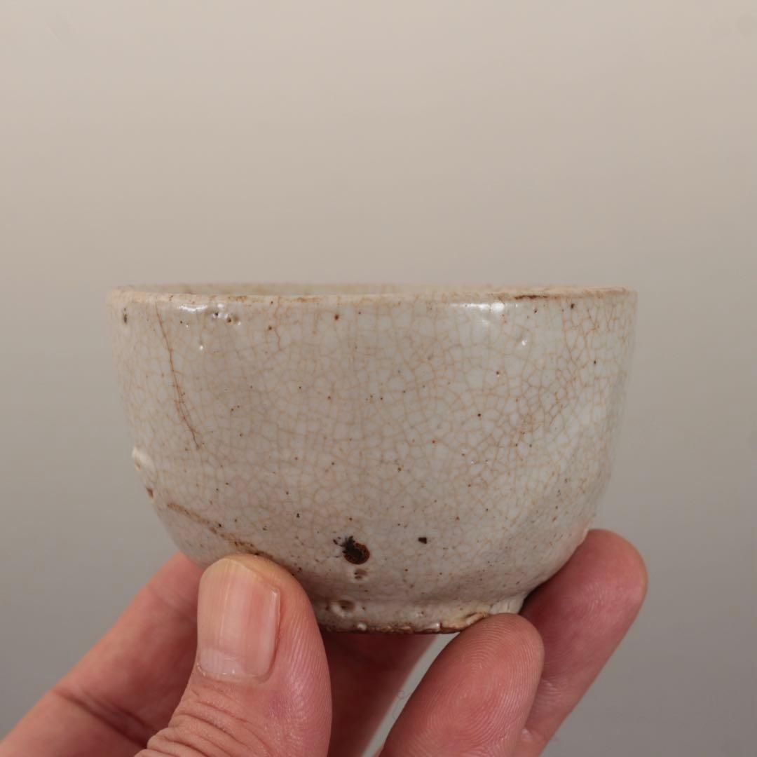 李朝 盃 ぐい呑み 酒器 小貫入 古美術 朝鮮美術 古道具 アンティーク