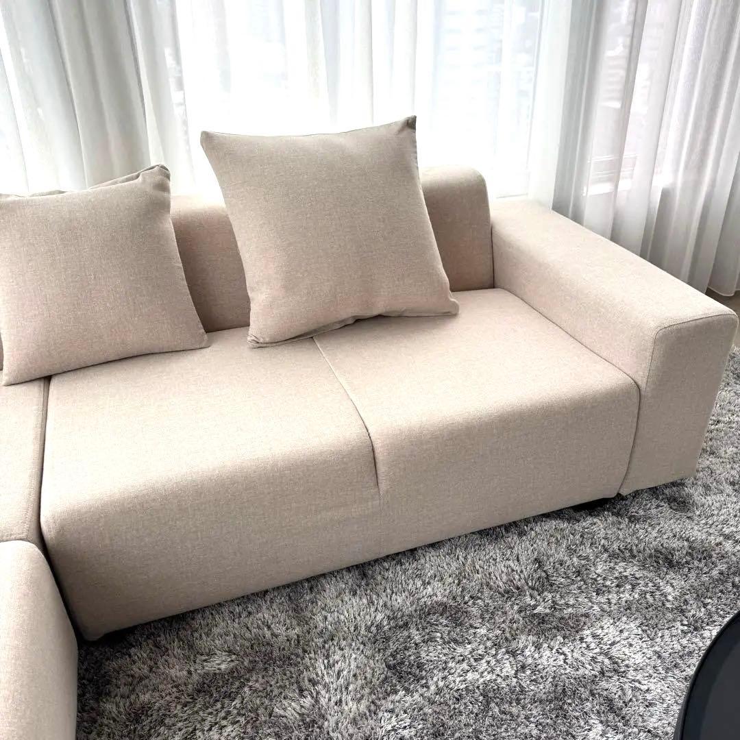 超美品 ローソファ2人掛け 左肘置き モダン ベージュ