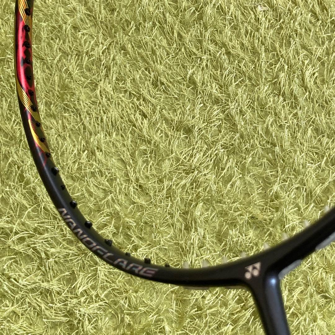 【美品】YONEX NANOFLARE 800 4U5G 廃盤品