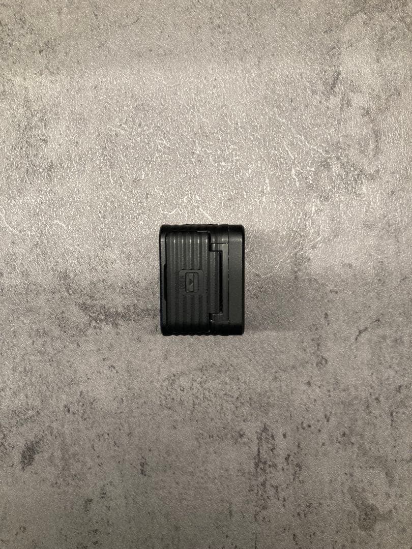 超小型高画質／防水耐衝撃／スマホ転送可／本体給電可　SONY RX0