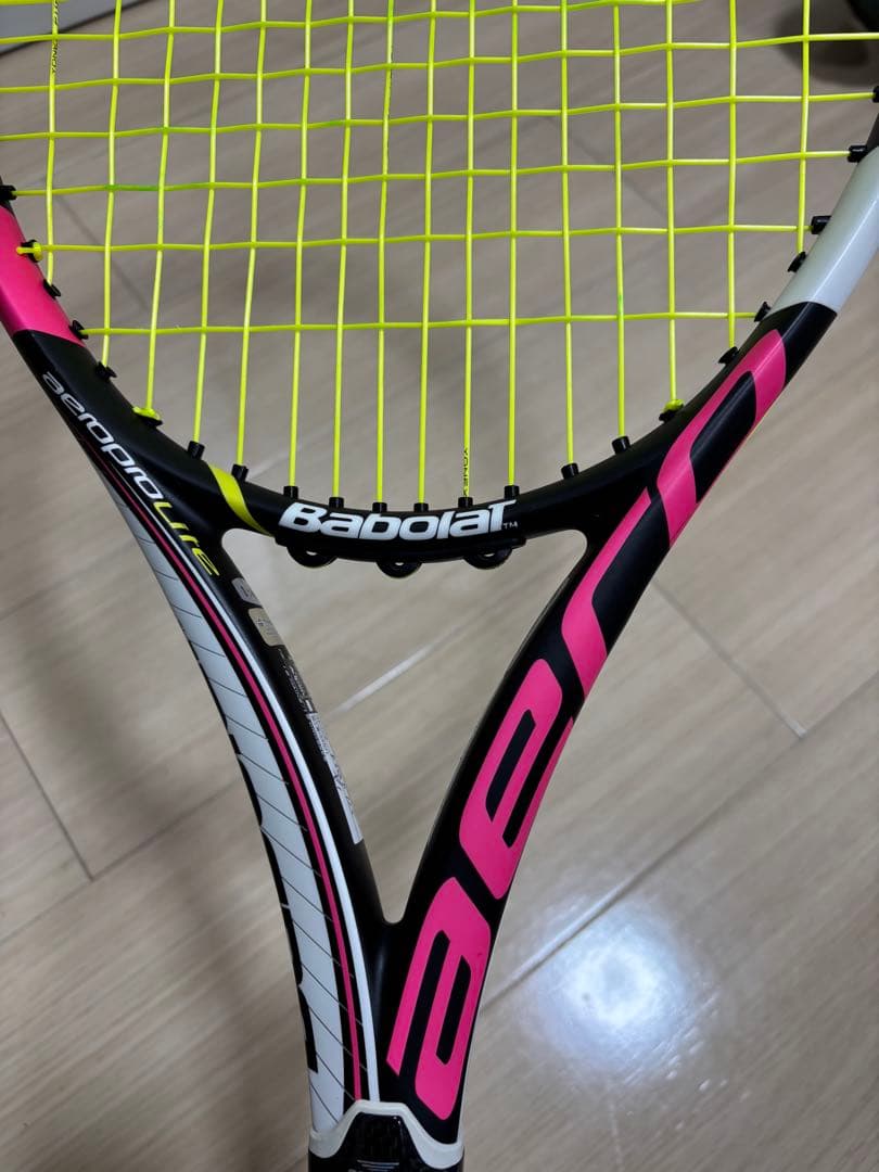 Babolat Aero pro lite アエロプロライト　限定カラー