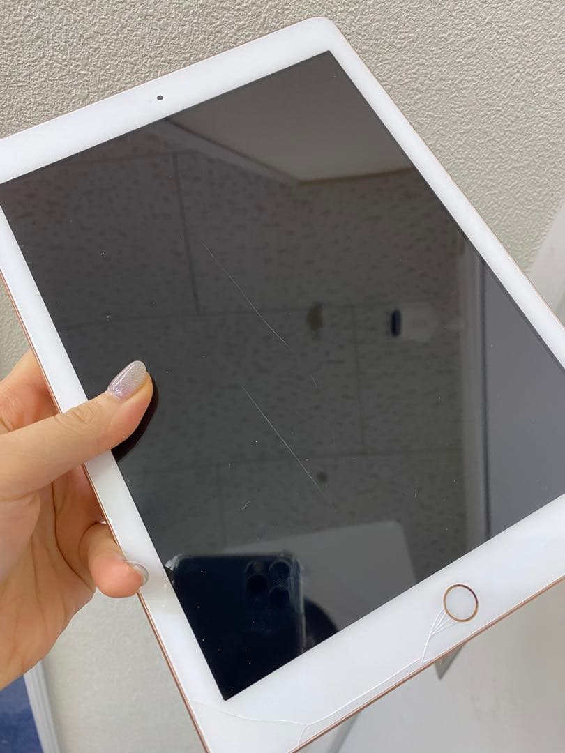 iPad 第6世代 32GB バッテリー83% HJMVR