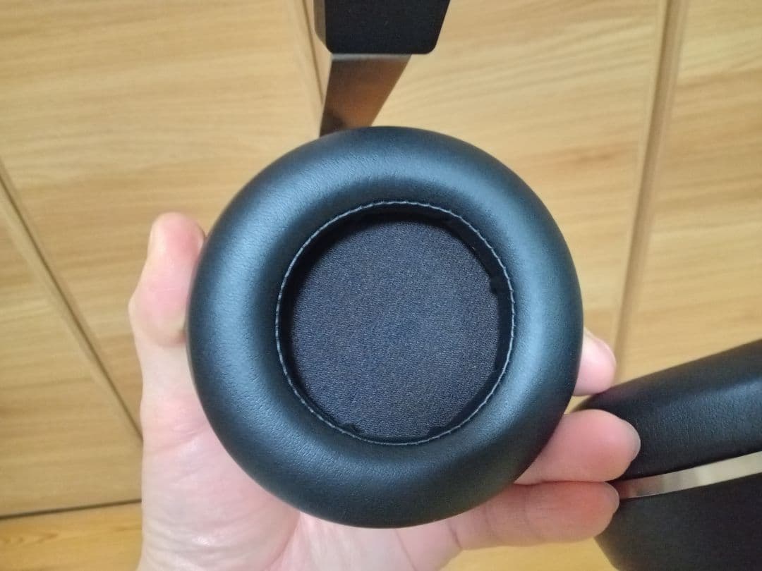 final SONOROUSⅢ　ヘッドホン、final純正ヘッドホンスタンド　他