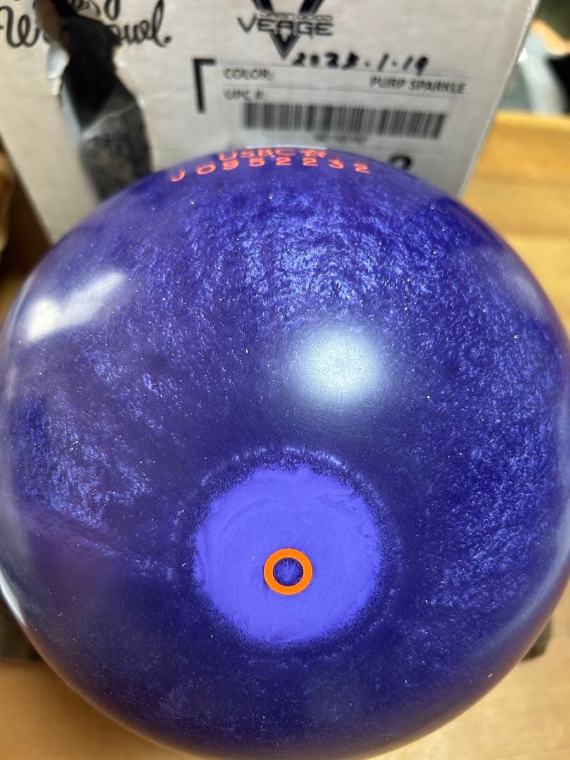 【新品】DV8 ボウリングボール 紫色 USBC認証