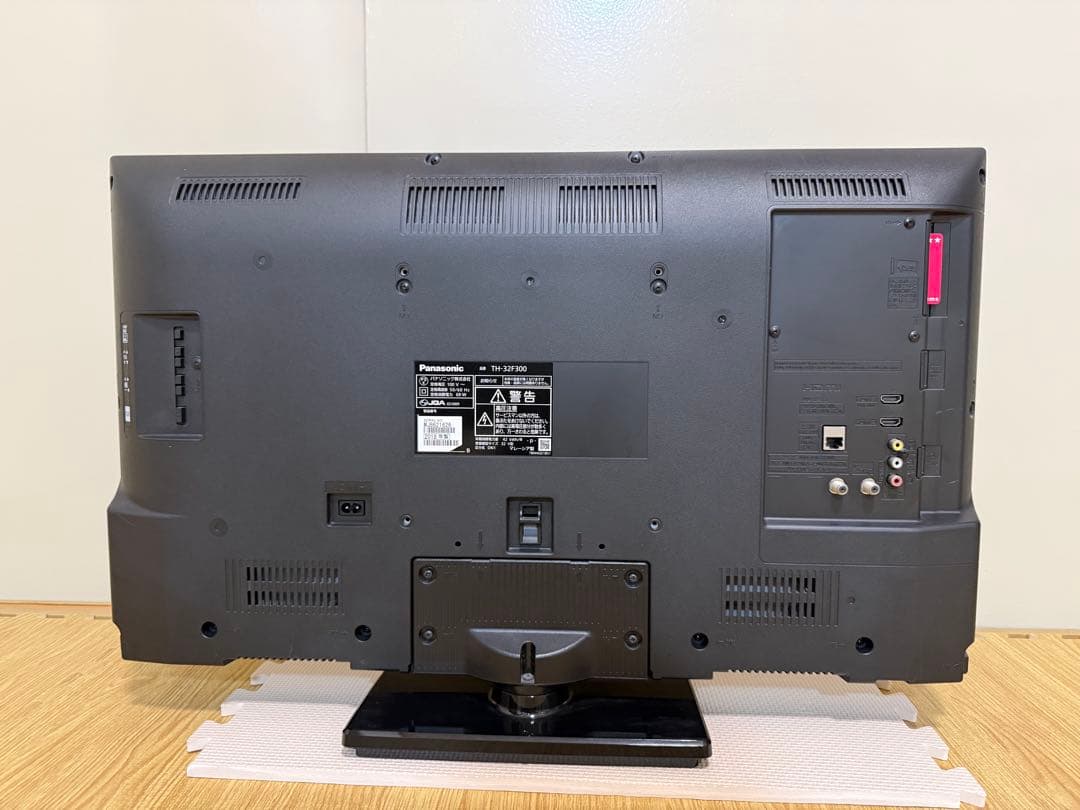 パナソニック　TH-32F300 32型 2018年製 ⭕地上 BS/CSテレビ