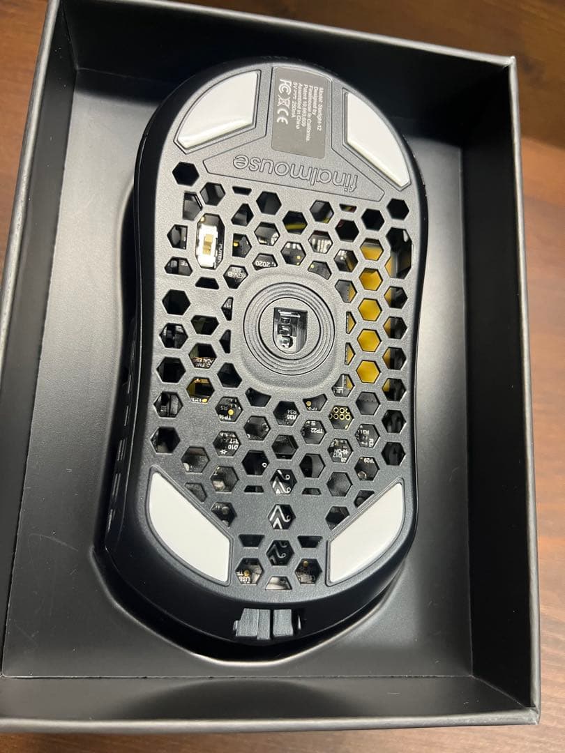 週末セールfinalmouse starlight12 medium hades