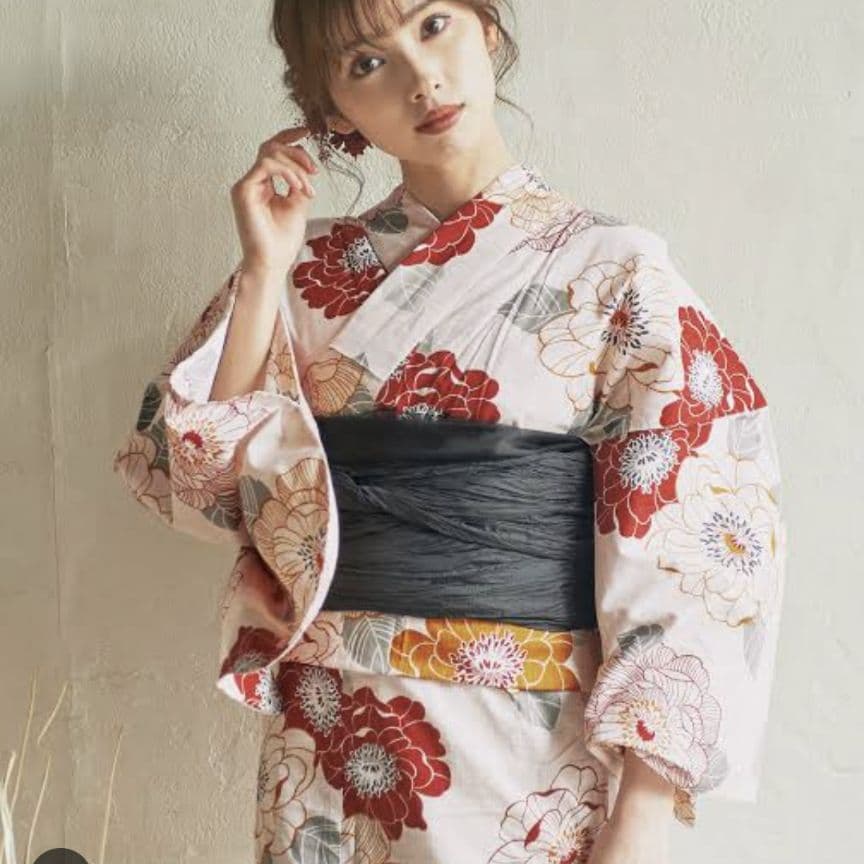 dita 浴衣 如月の椿 赤 花 マスタードイエロー グレー 黒 黄 くすみ