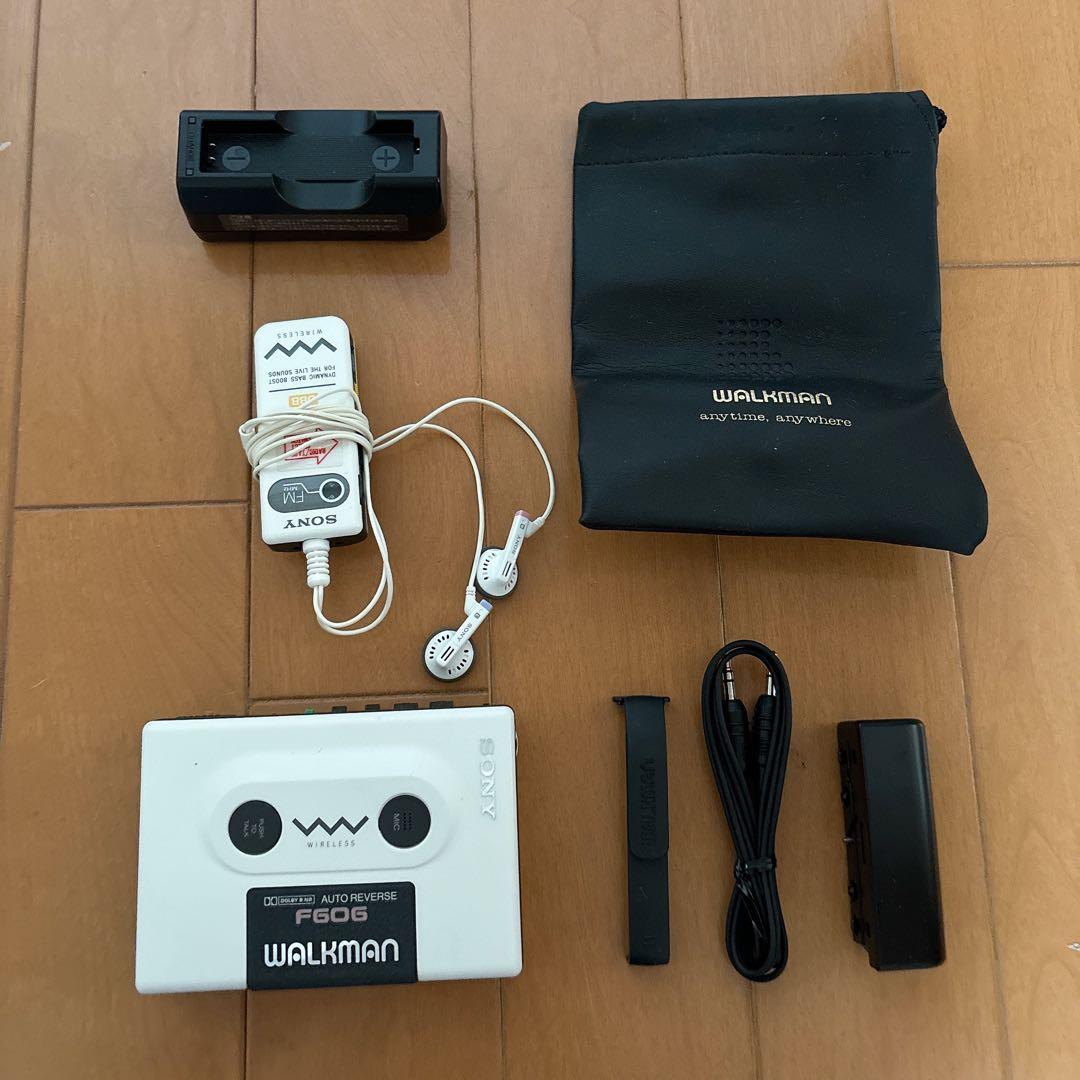 ポータブルプレーヤー SONY WALKMAN WM-F606