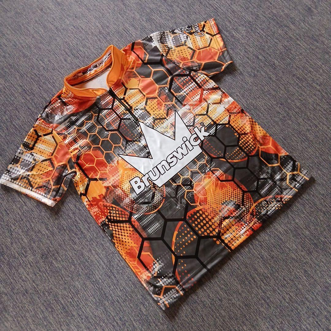 ✨新品✨ボウリングウェア　ブランズウィック　日本サイズM　オレンジ