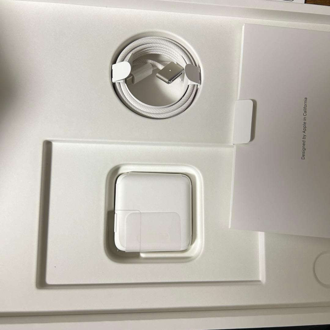 MacBook air m2 13.6インチ 256GB ほぼ未使用