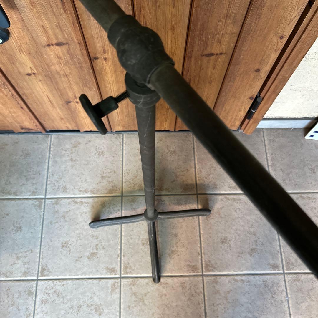 ヴィンテージ アイアン T字ハンガーラック インダストリアル シャビー 無骨