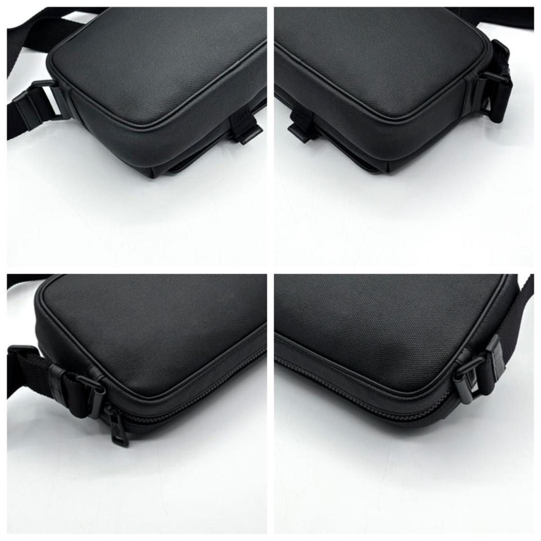 定価14万 新品に近い モンクレール NAKOA ショルダーバッグ クロスボディ