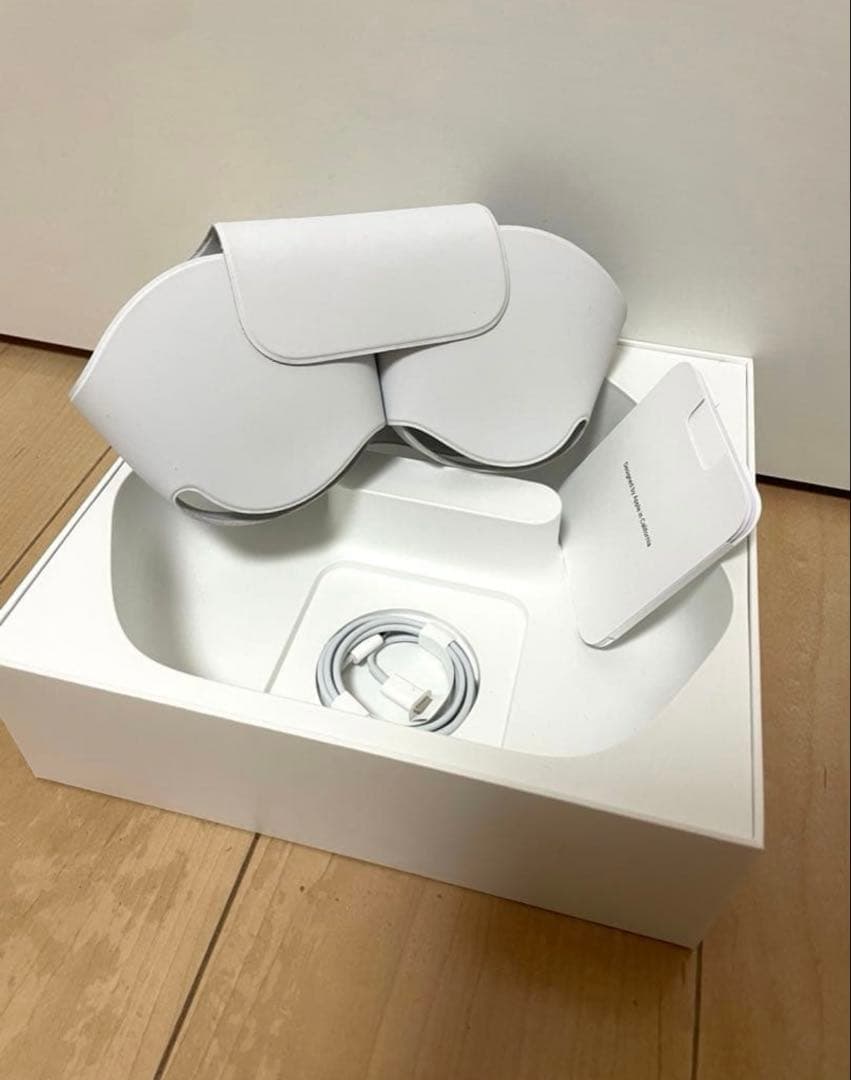 Apple AirPodsMAX シルバー