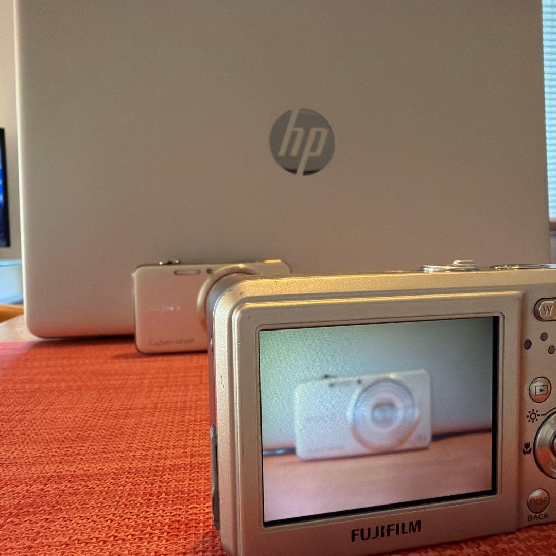 コンパクトデジタルカメラ富士フィルム　Fine pixF31fd [中古品]