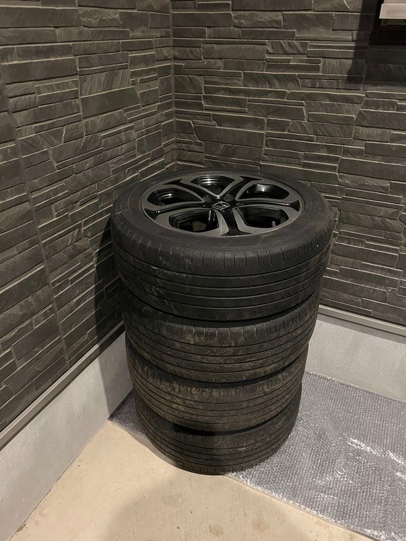 ホンダ ヴェゼル 17インチ ホイールセット 引き取り限定