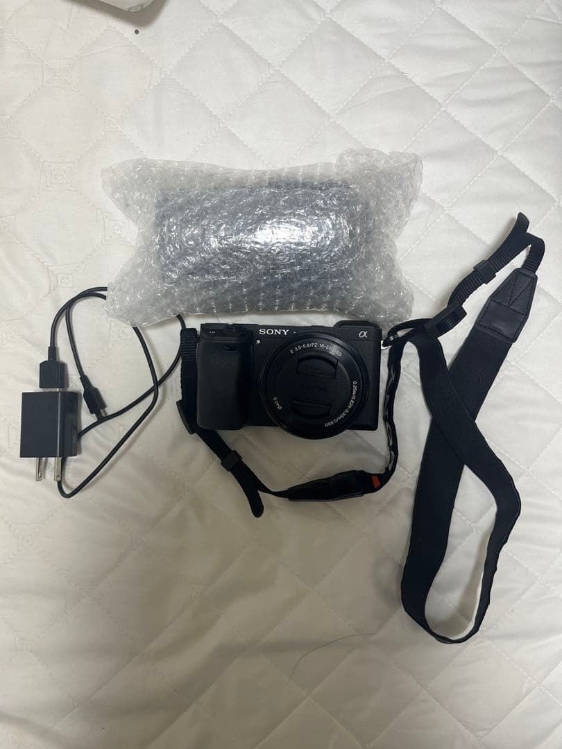 SONY α6400 ミラーレス一眼 ダブルズームレンズキット