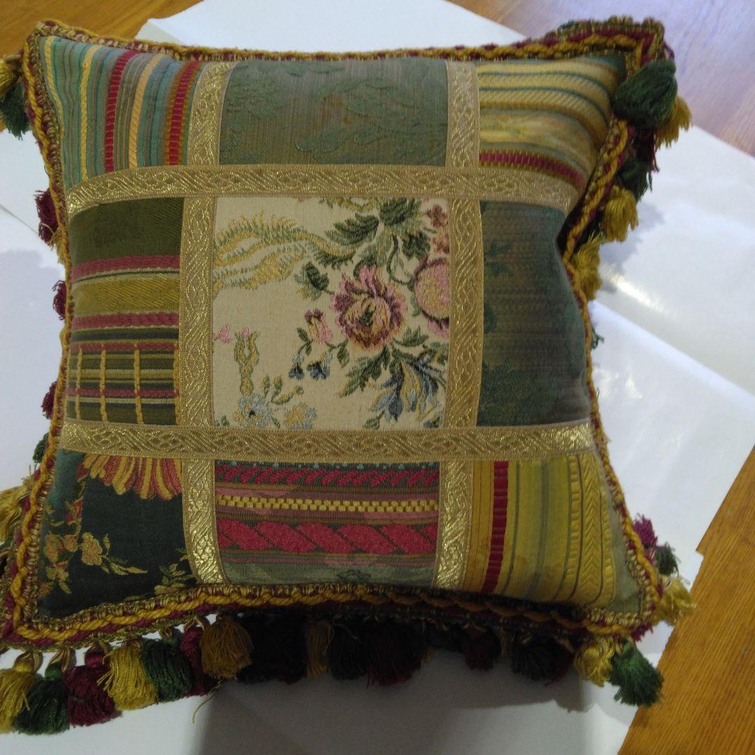 美しさ抜群　豪華トスカーナ地方　フィレンツェ　クッション