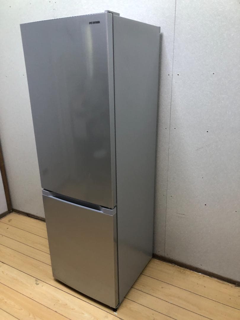 アイリスオーヤマ　最新モデル冷蔵庫　231L　88131-1-080