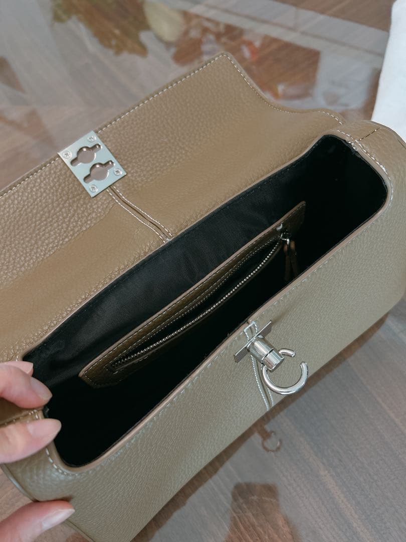 カフネ　ショルダーバッグ　STANCE BAG バッグ