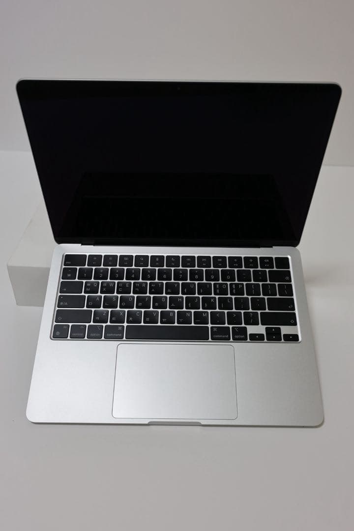 M3 MacBook Air 13インチ (スペースグレー)