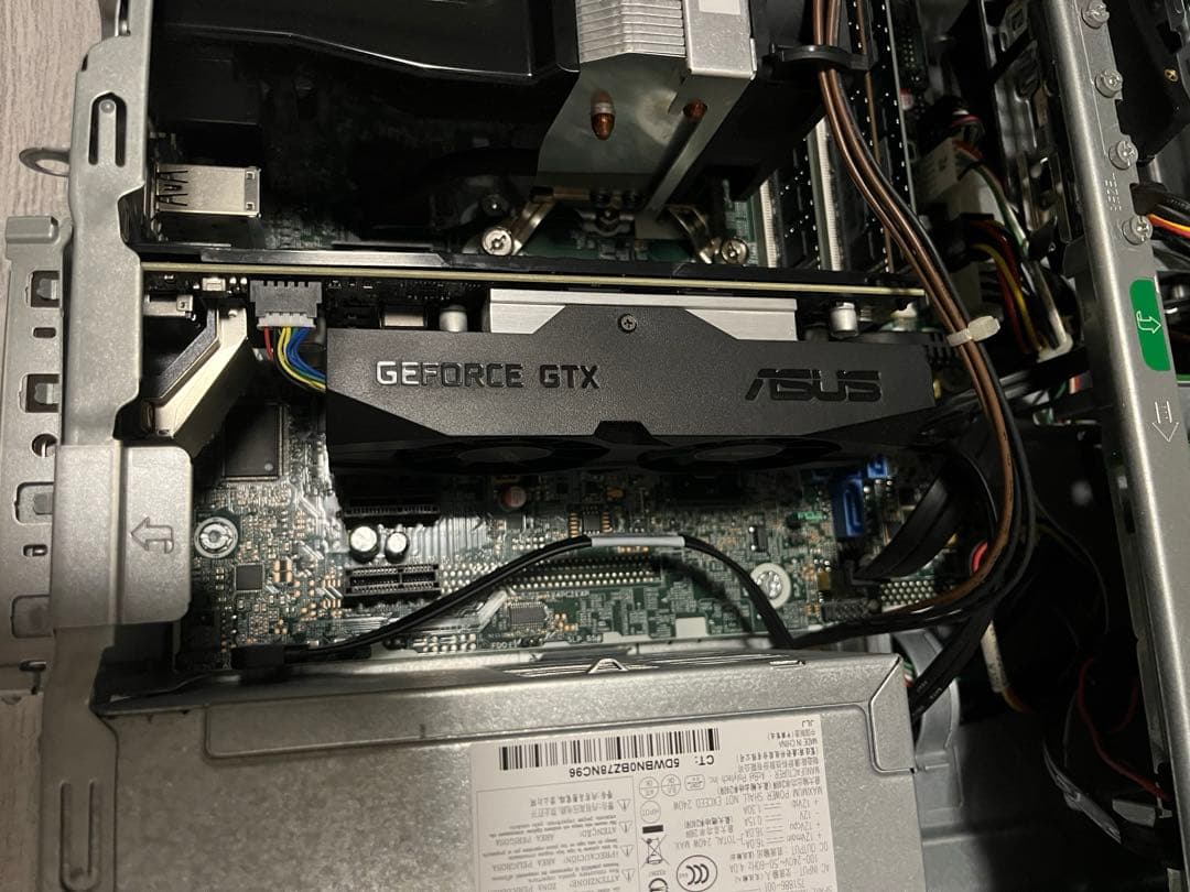 HPデスクトップCorei5 8GB GeForce GTX 1650搭載SSD