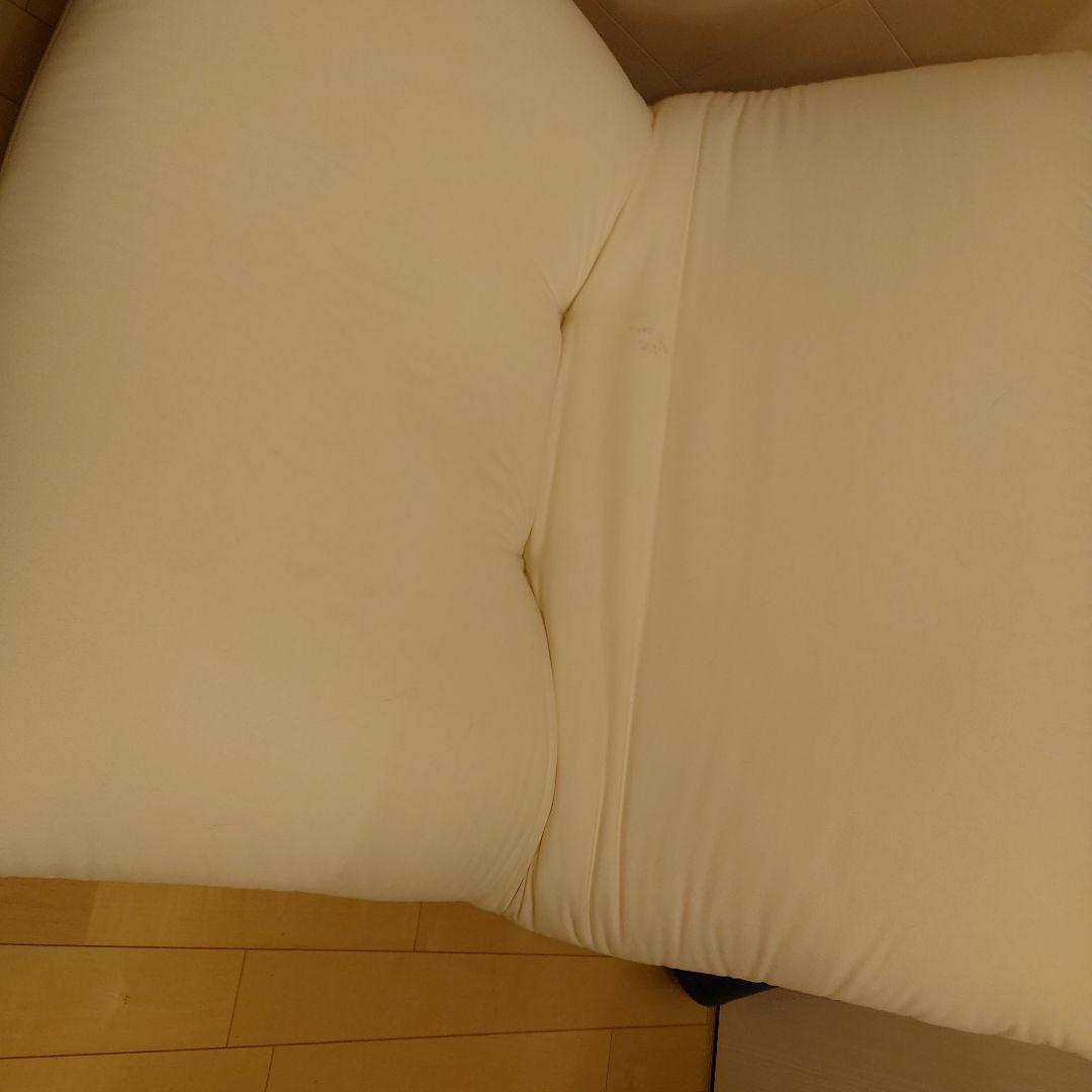 リーンロゼ　カラン　スチール脚　1人掛けソファ　ミルキーホワイト