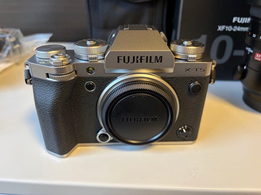 美品　FUJIFILM X-T5 レンズ2本セット