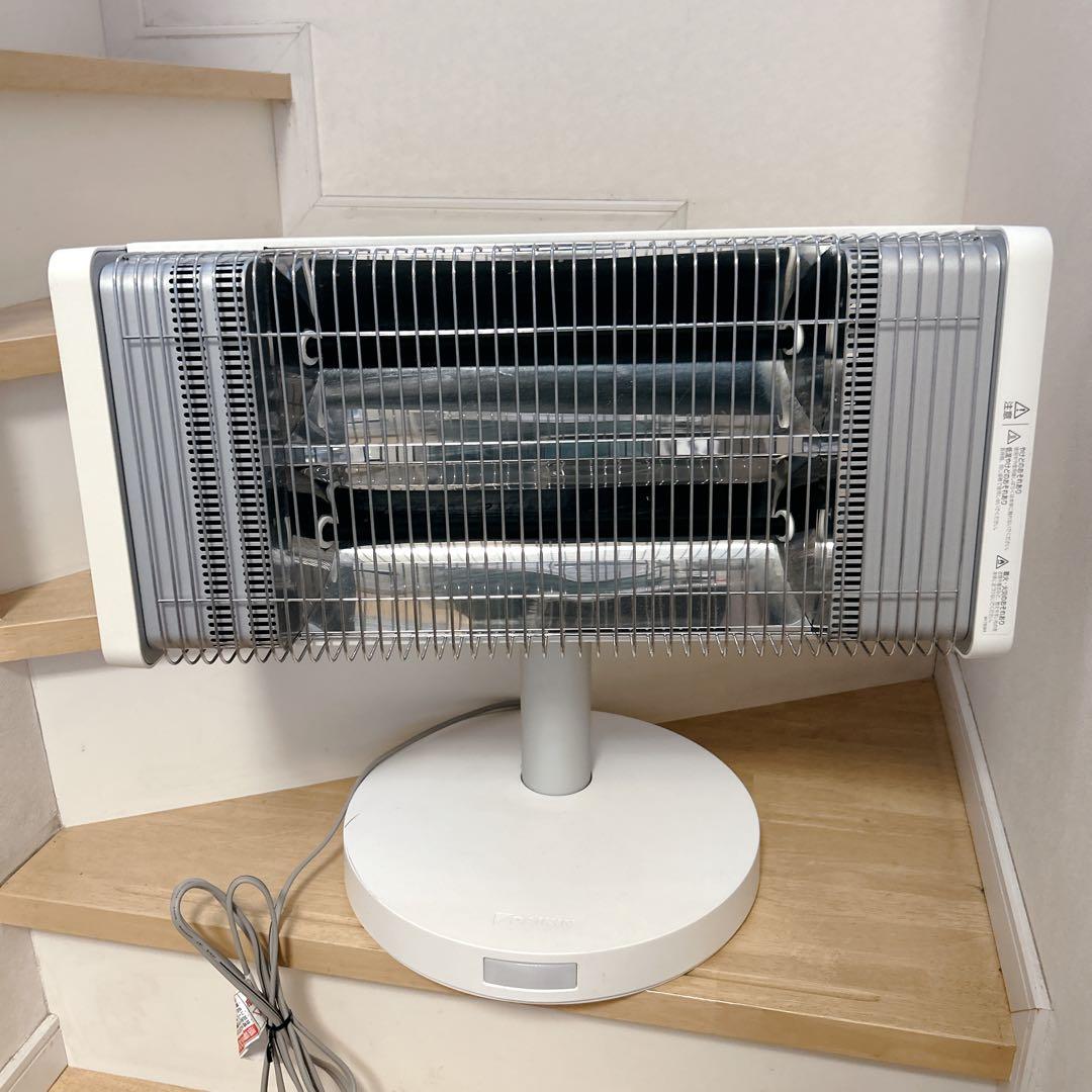 DAIKIN ダイキン セラムヒート ERFT11VS-W 遠赤外線暖房機