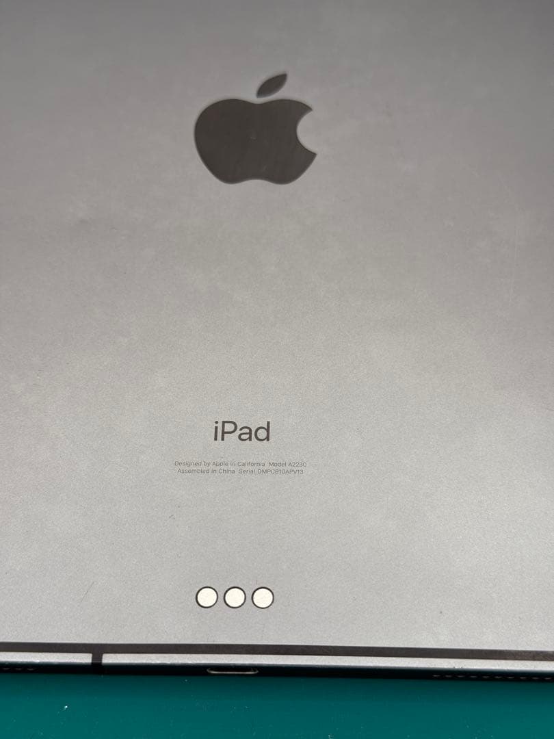 iPad pro 11インチ 第2世代 A2230 128GB