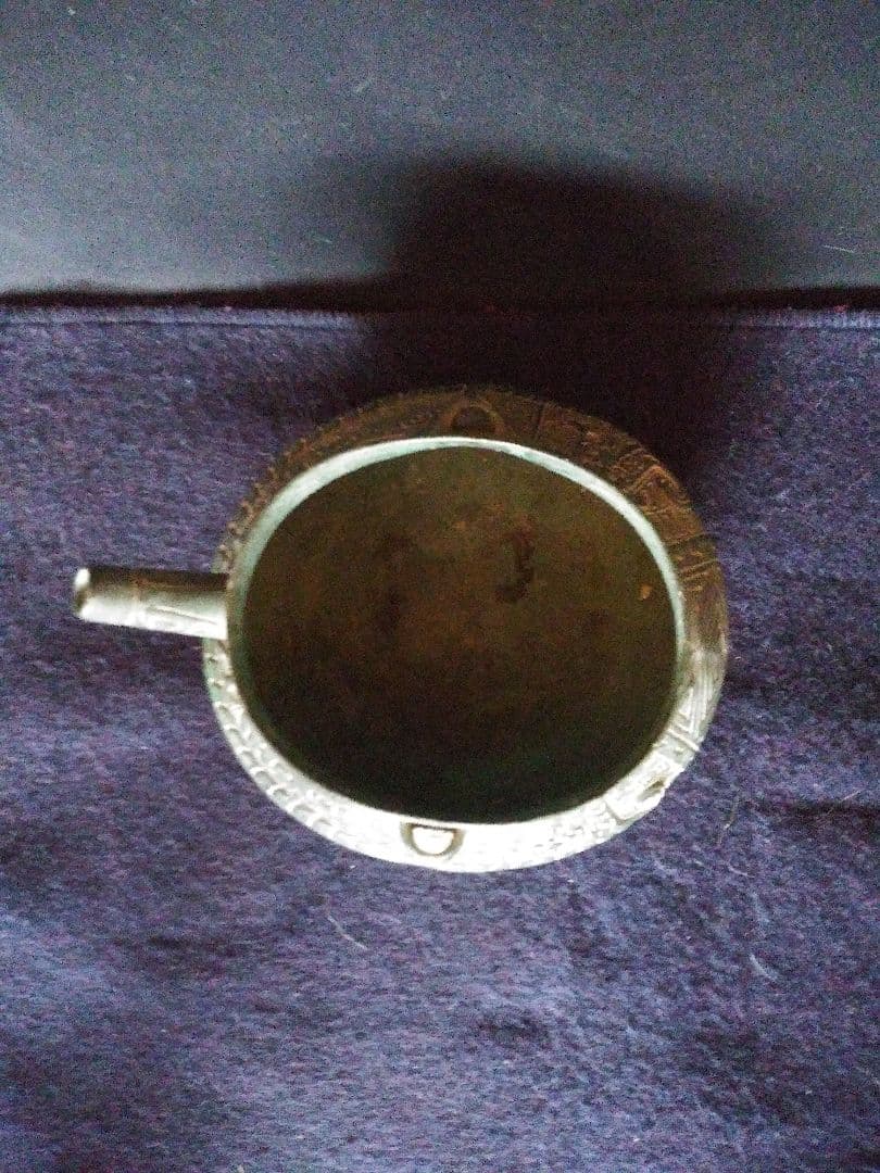 青銅器　人面龍紋か　レプリカ　NO.184