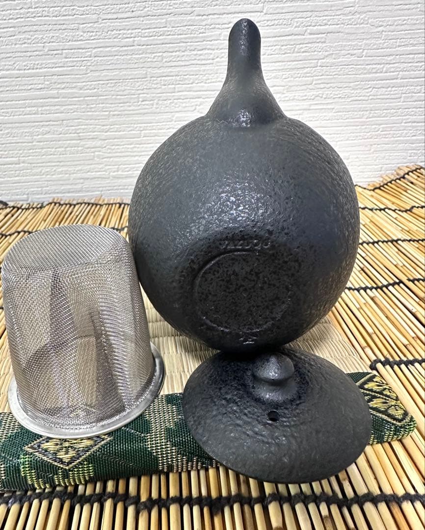 菊地保寿堂 奥山清行デザイン ティーポット まゆss 鉄瓶敷き おりがみ セット