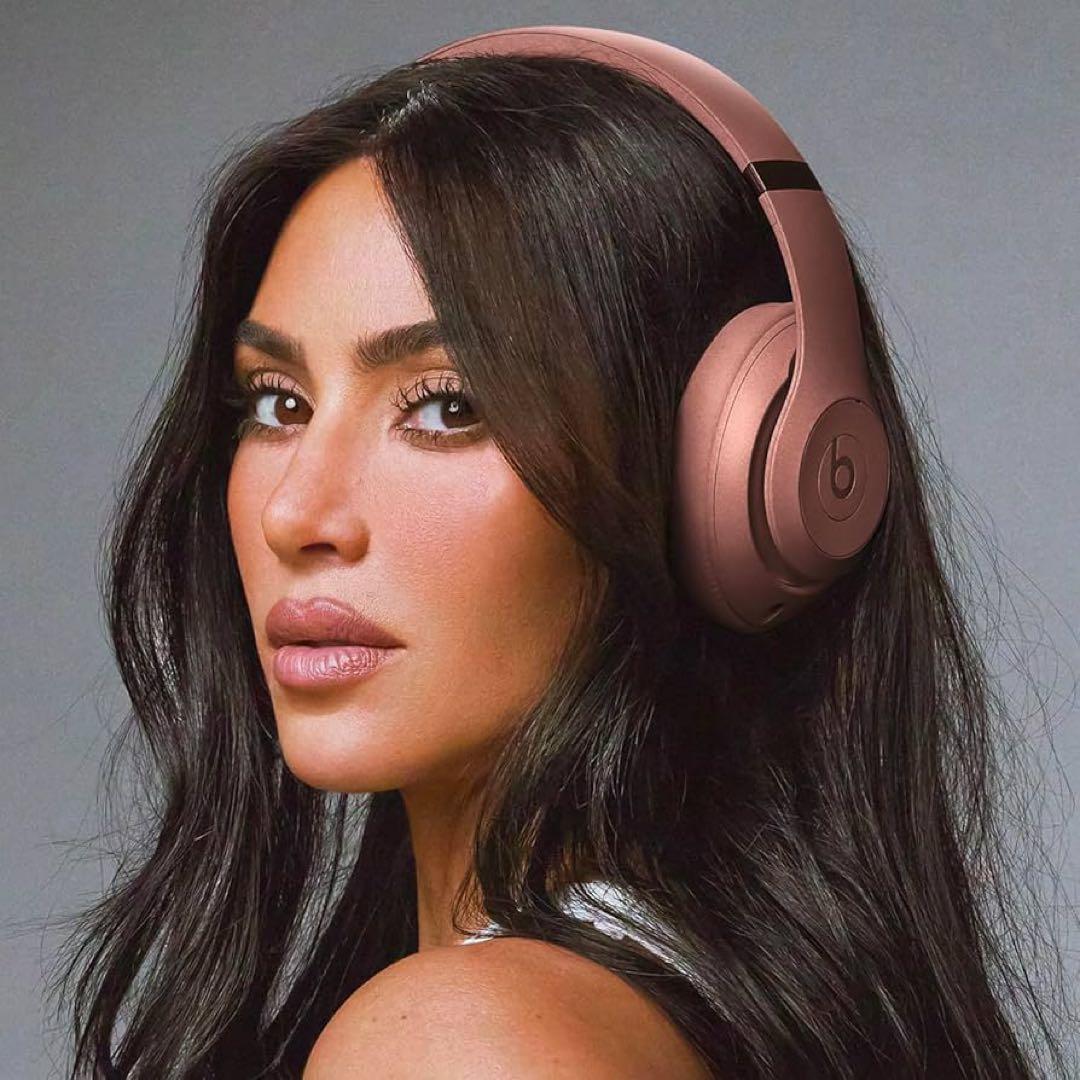 ヘッドホン Beats Studio Pro Kim Kardashian
