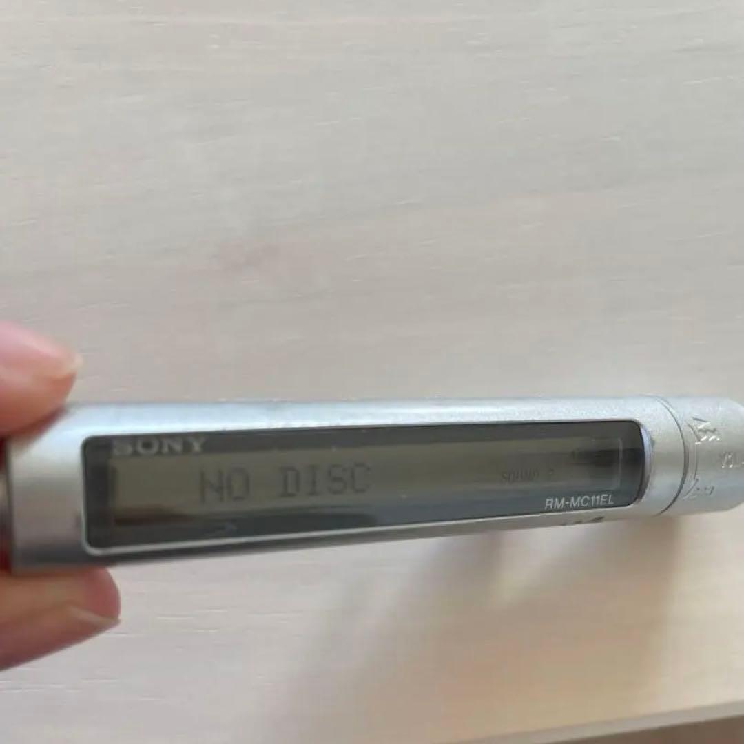 SONY MDウォークマン MZ-E700 動作品　シルバー　新品MD付き