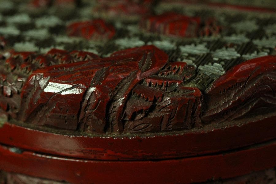 中国美術 堆朱 刻松下人物紋 香合(K-A833)