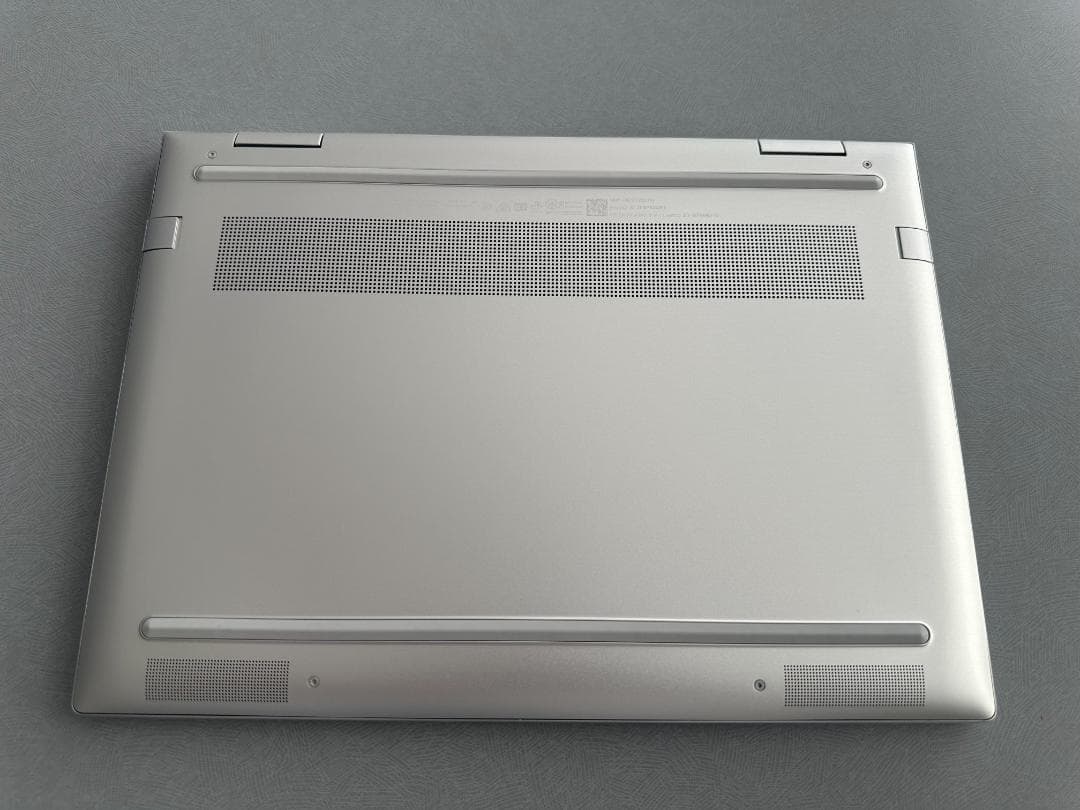 【ほぼ未使用美品】HP ENVY x360 13-bf パフォーマンスモデル