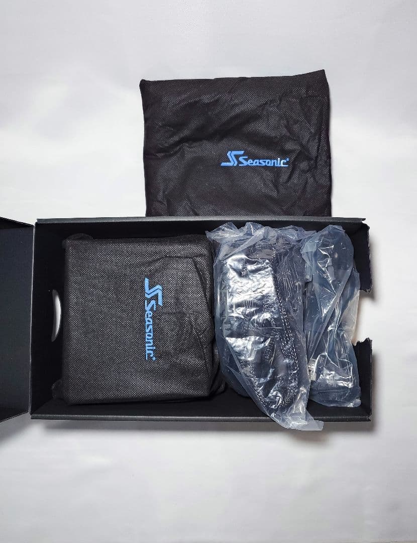 Seasonic FOCUS+ Platinum 850W 電源ユニット