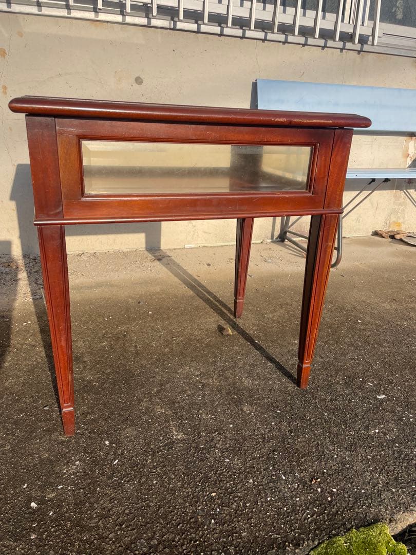 ガラス天板　ディスプレイショーケース 英国スタイル　店舗用