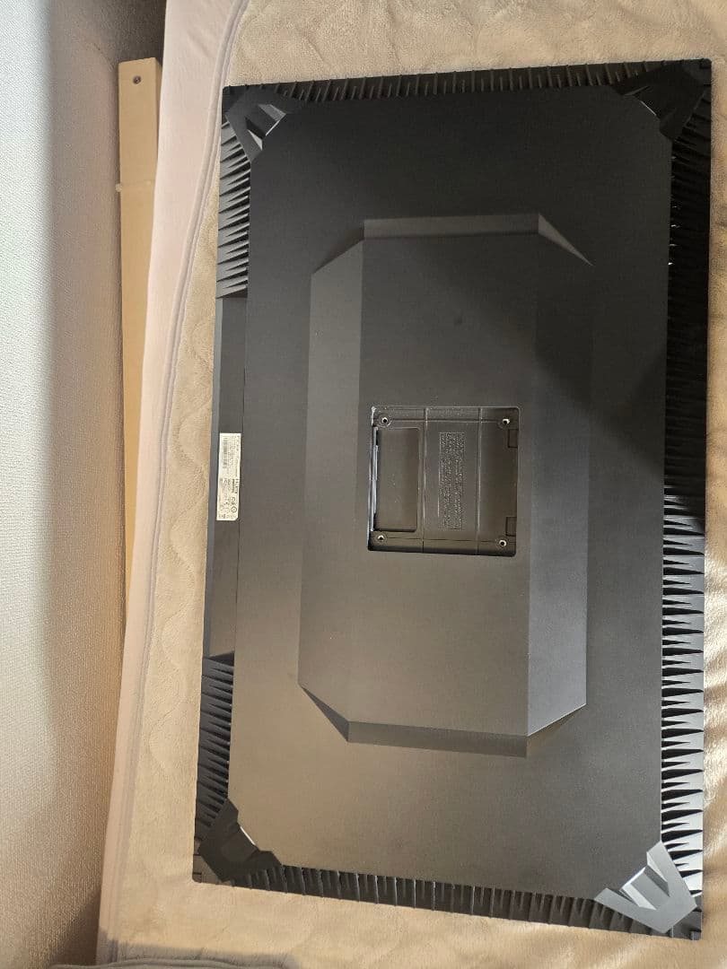 ディスプレイ・モニター本体 innocn 32M2V 4K 144Hz HDR1000