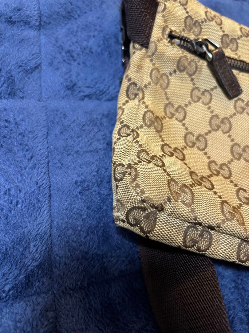GUCCI グッチ ウエストポーチ ボディバッグ GGキャンバス
