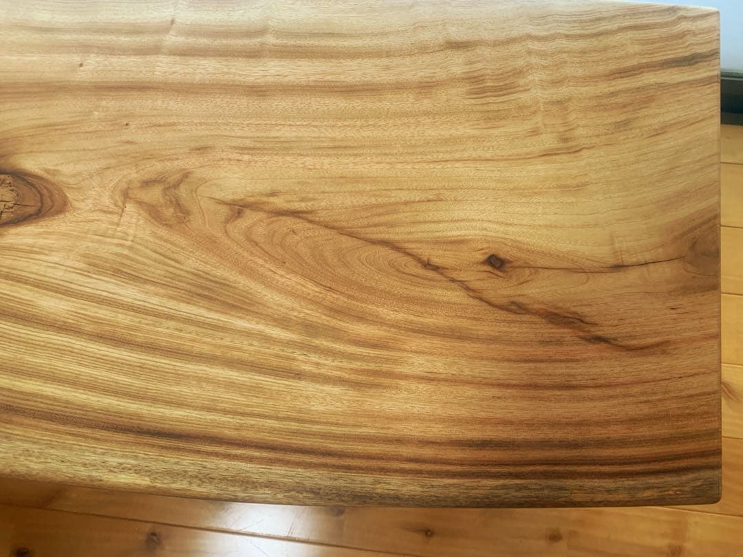 夏セール✨ワイルド❣️棚有B:楠一枚板天板厚4.2㎝サイドテーブル、TV台、飾り棚