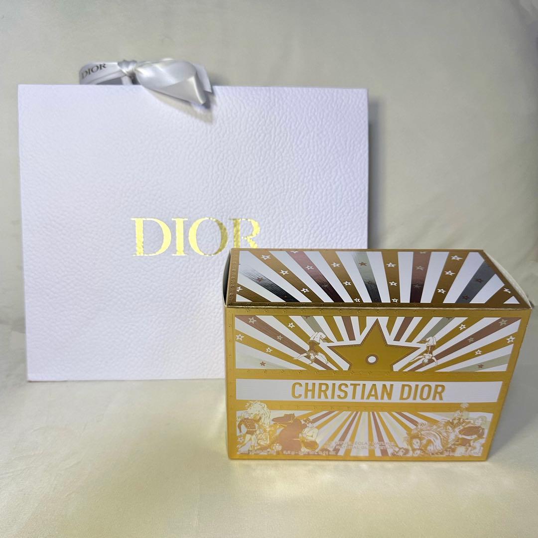 2025 ディオールホリデーオファー