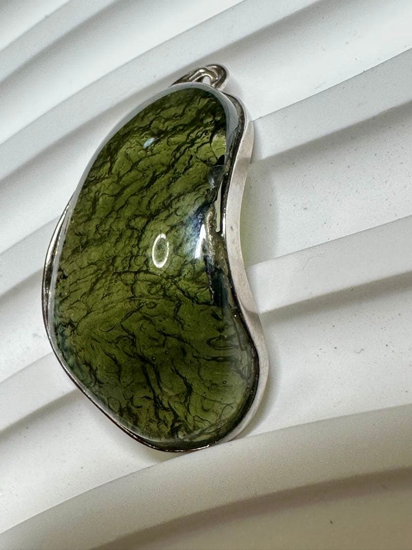 モルダバイト ペンダント シルバー925